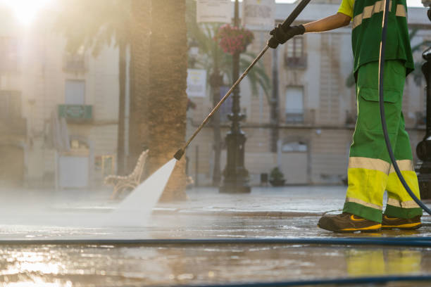 Best Patio and Deck Pressure Washing  in Monticello, MN